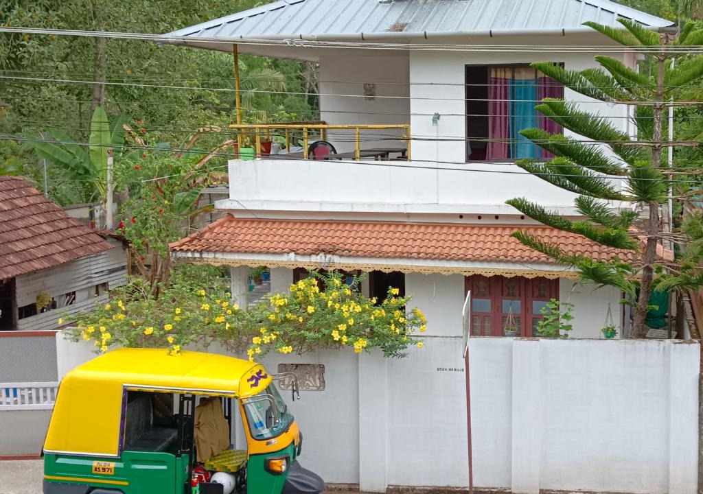 Mararikulam Bed & Breakfast | Marari Febins Homestay