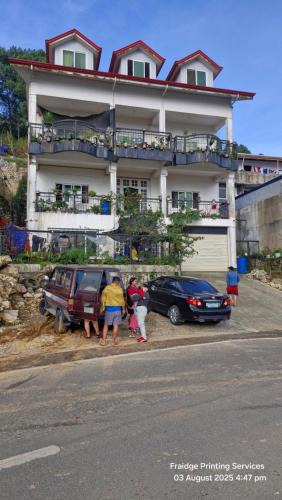 La Trinidad Bed & Breakfast | Mavriz Hillside Bed & Breakfast La Trinidad Town View
