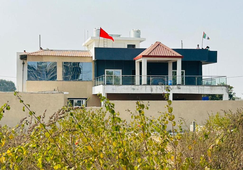 Jabalpur Villa | Medows