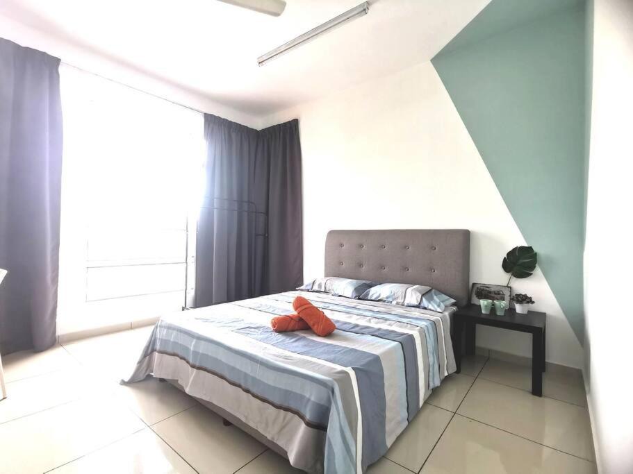Taman P Ramlee Apartment | Mh Platinum/Gombak- Room only
