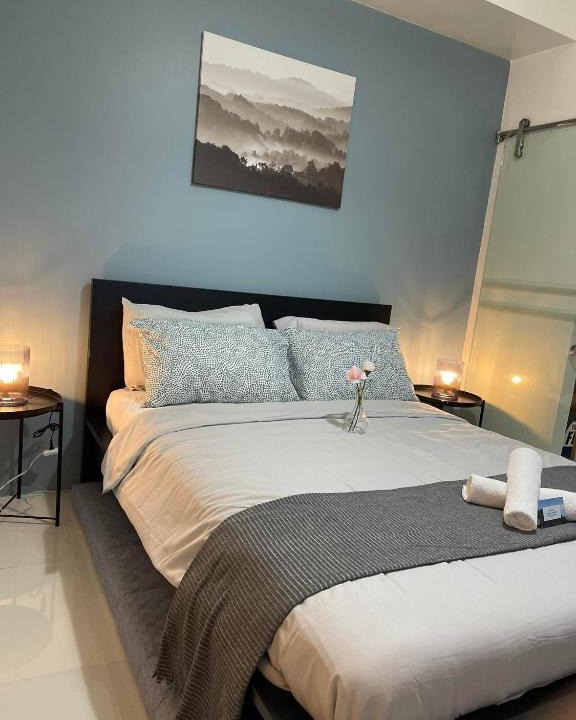 Silang Junction North Apartment | Modern Executive Studio Hotel with kitchen