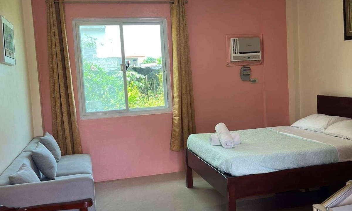 Bacnotan Apartment | Modern, Long Stay Studio Suite in a beachfront resort.