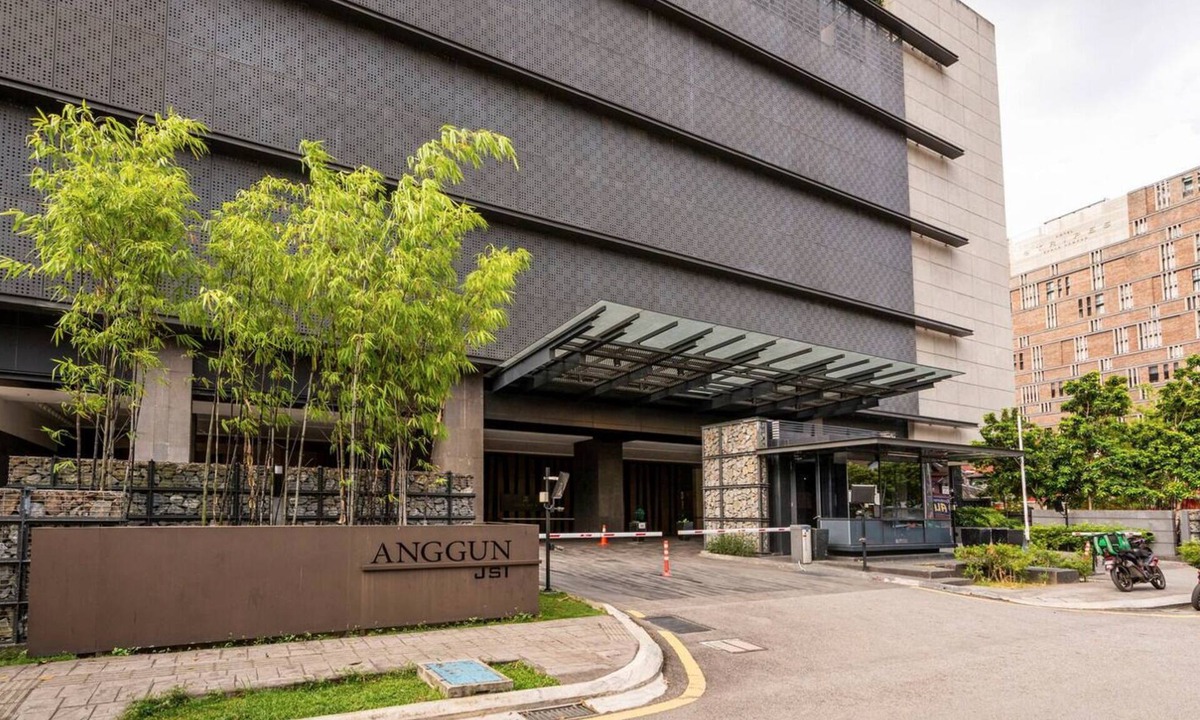Kuala Lumpur City Centre Apartment | Modern Studio Suites 5mins walk to Monorail KLCC[Netflix]