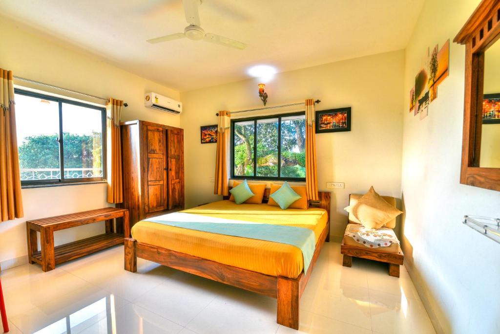 Candolim Resort | Monarch Suites