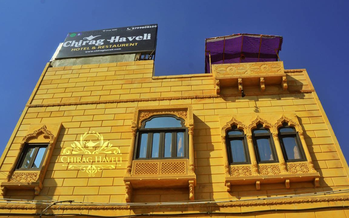 Amar Sagar Pol House | Motel ∙ 8 guests