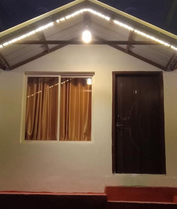 Shivpuri Hotel | Mountain view cottage