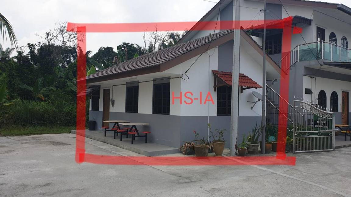 Merbau Sempak Cabin | Mri Homestay Sg Buloh - Studio Unit with Chargeable Private Pool
