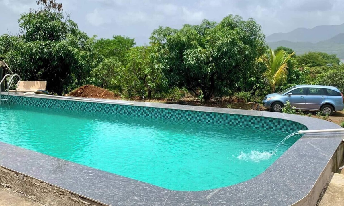 Paud House | Mullberry Lakeview with private pool