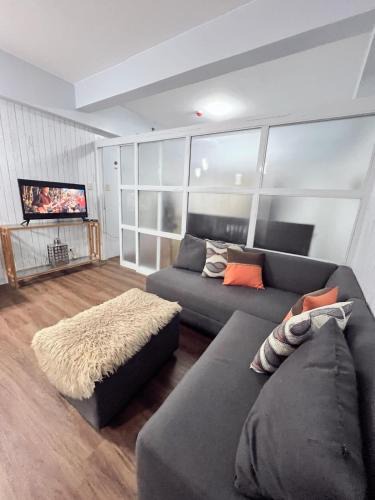 Silang Junction South Apartment | nkz's staycation