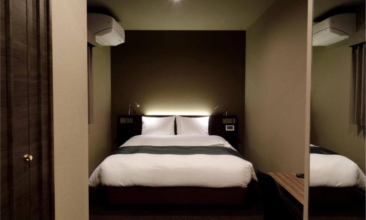 Roppongi House | Offseason Standard double room Without meals /Minato-ku Tokyo
