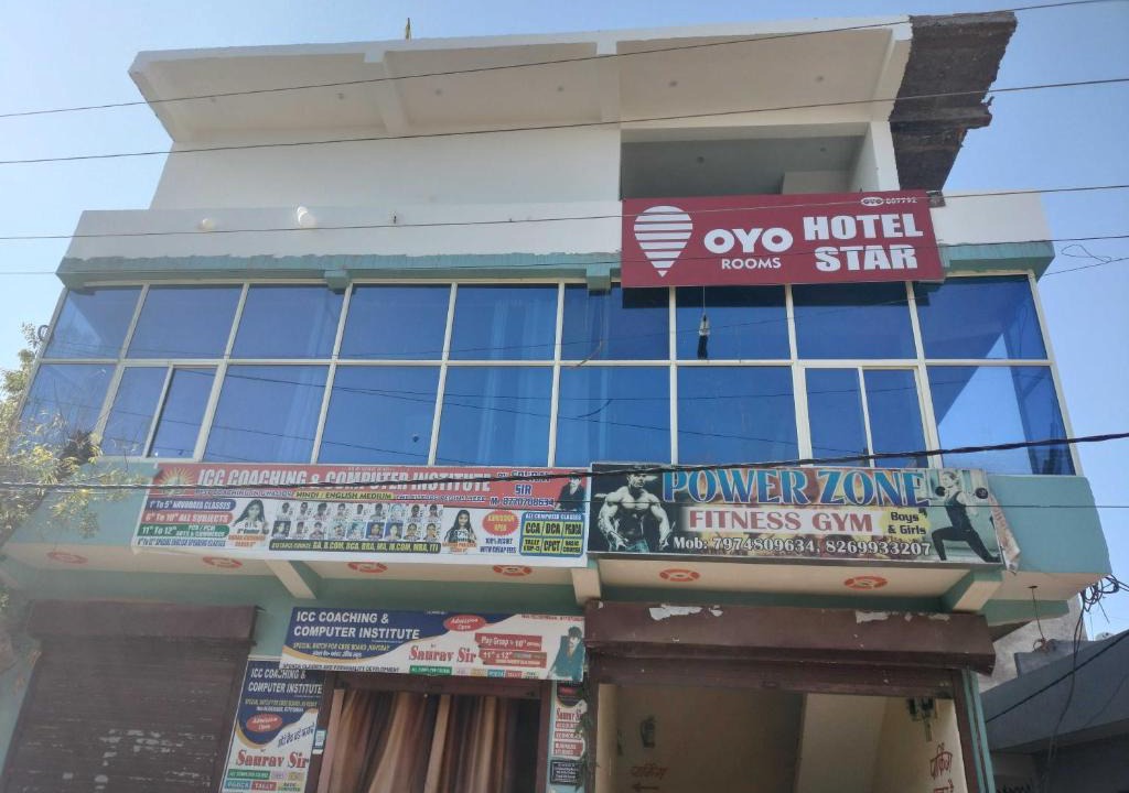 Gwalior Hotel | OYO 80779 Hotel Ramdevi