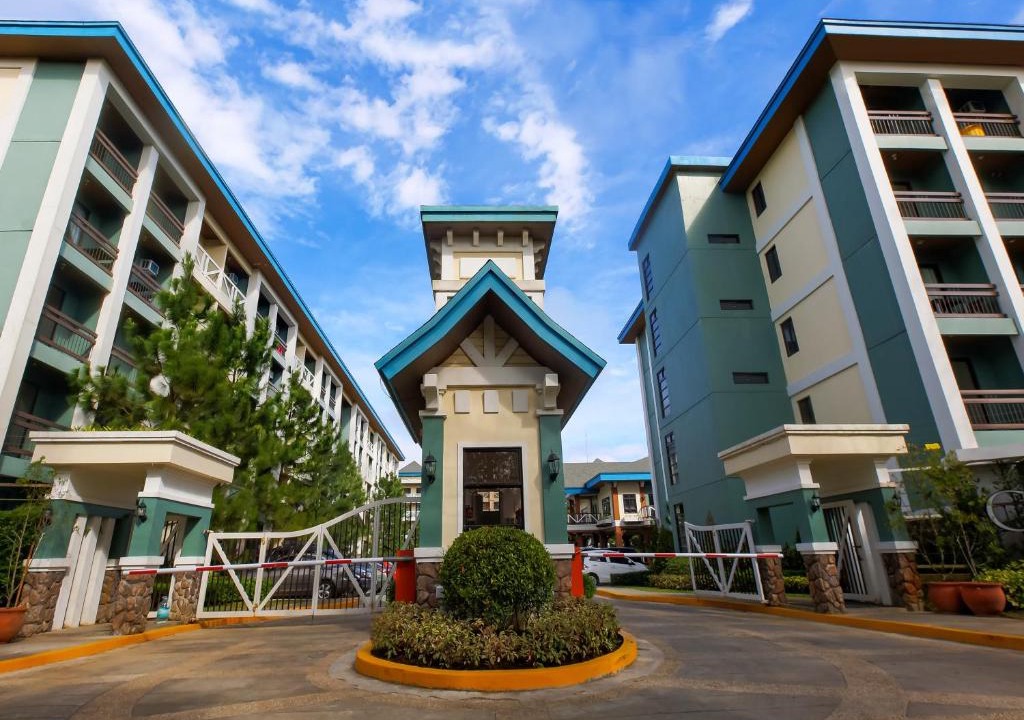Tagaytay Hotel | OYO 825 Stay Plus Tagaytay