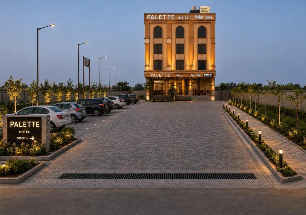 Amritsar Hotel | Palette Hotel by CheckIn Amritsar, Airport Road