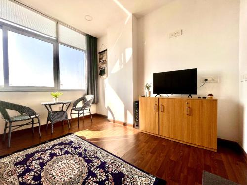 Khattalwada Apartment | Panoramic City Views Chapter 2 -15th Floor Studio Apartment
