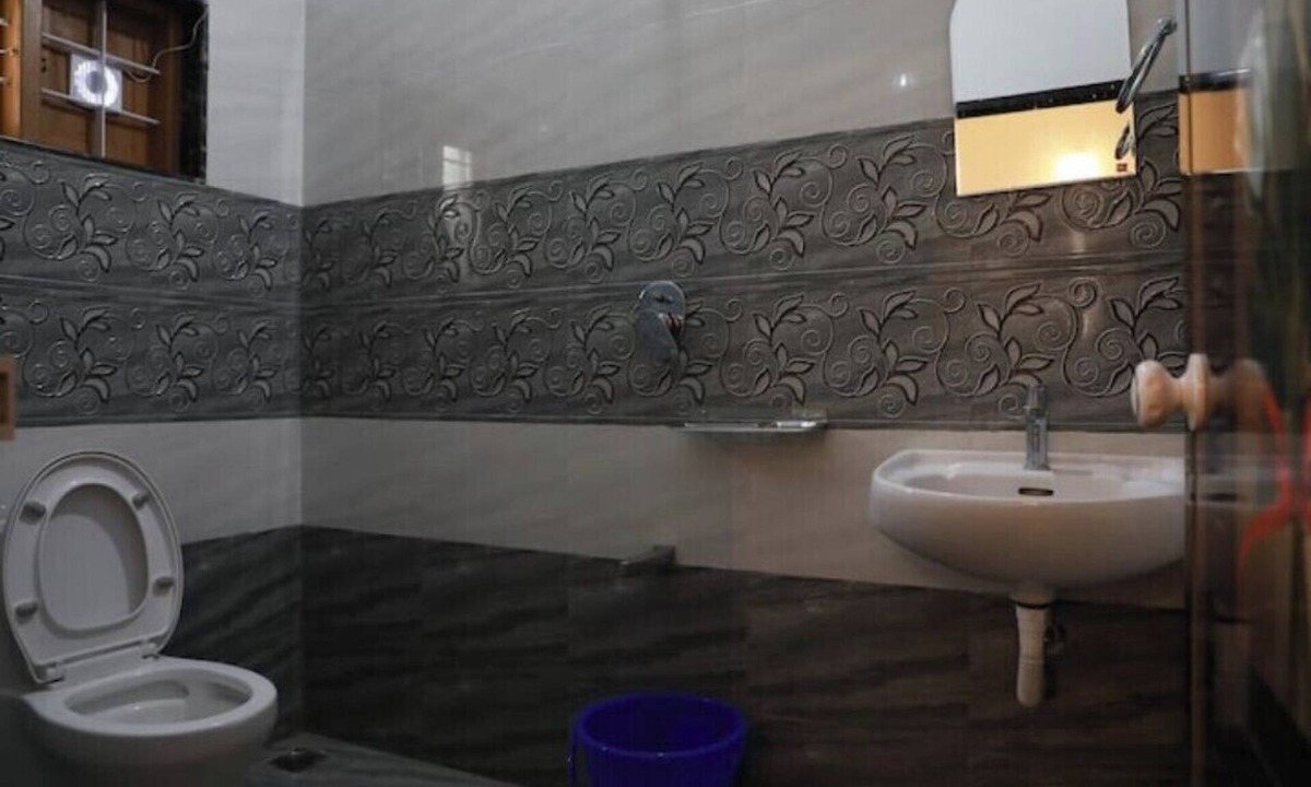 Thekkady Apartment | Periyar Homes Deluxe Room 101