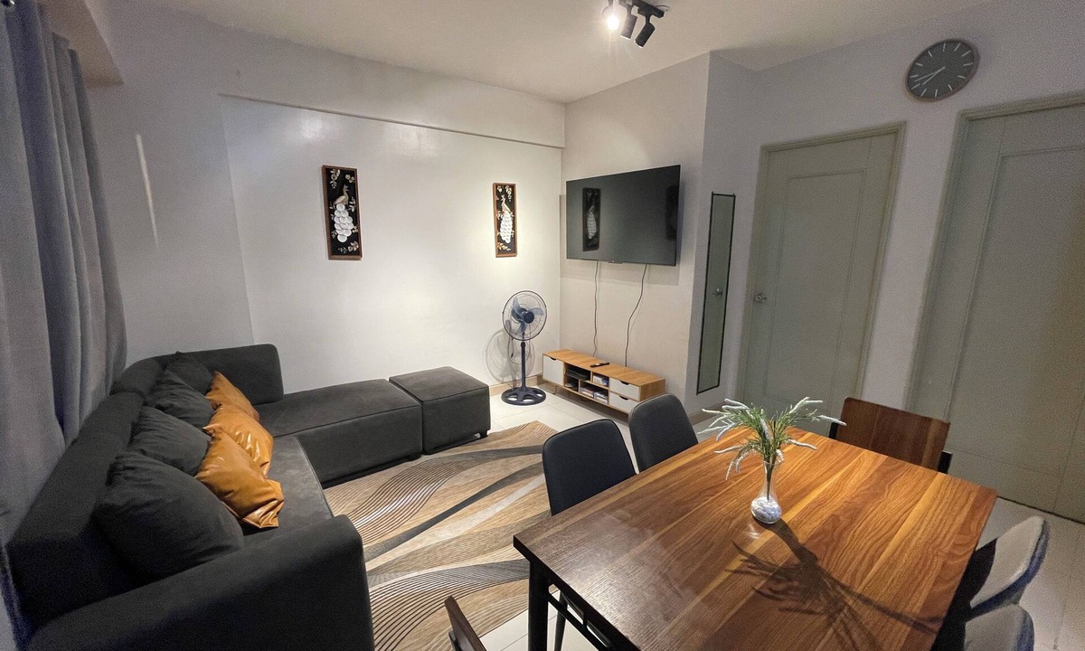 Davao Condo | Pet Friendly 2BR Condo with PS4 near Abreeza Mall