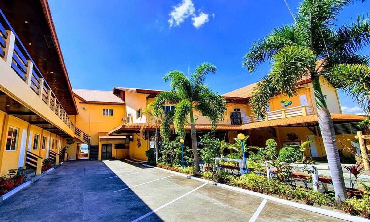 Morong Hotel | Phi-Phi Beach Hotel and Island Resort