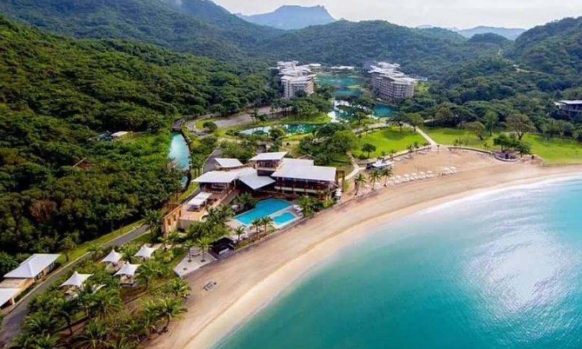 Nasugbu Apartment | Pico de Loro Beach and Country Club Mirlit512br