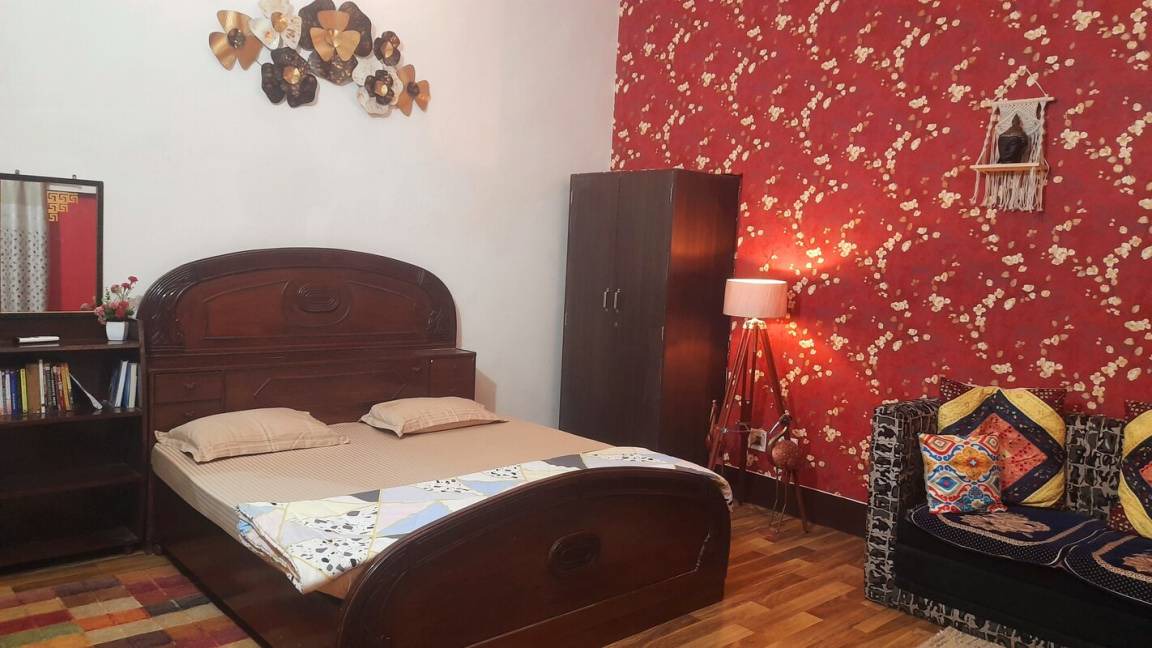 Varanasi Resort | Private room ∙ 3 guests