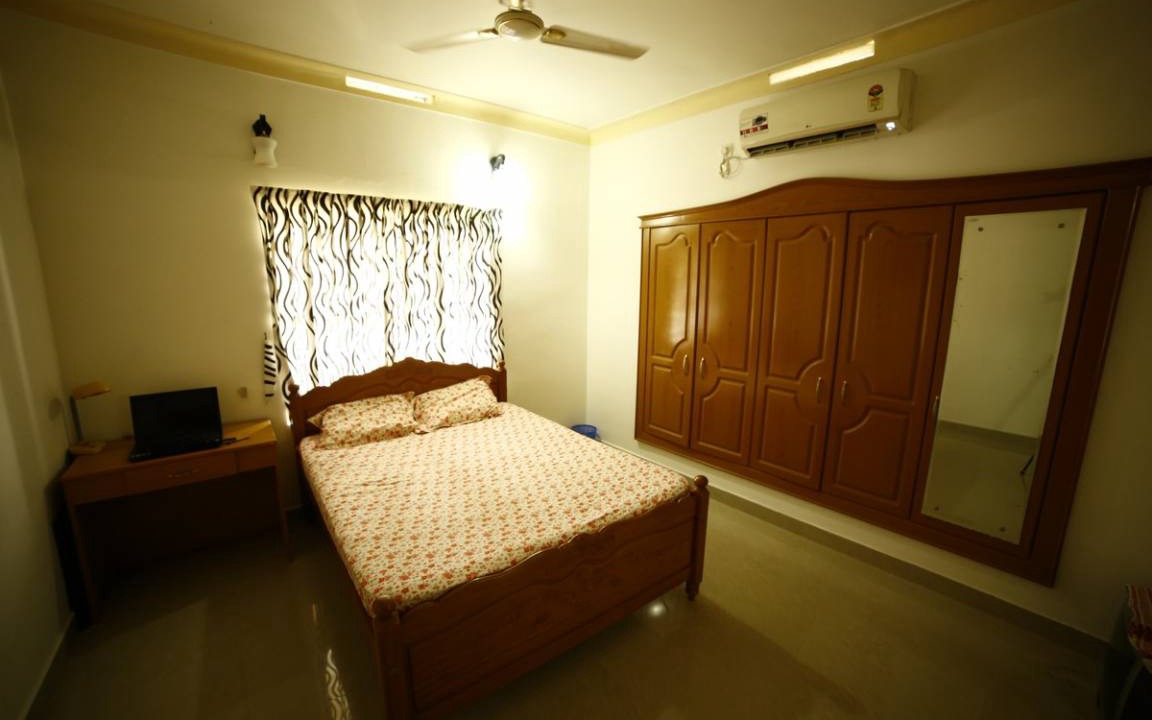 Kumbalam Resort | Private room ∙ 3 guests