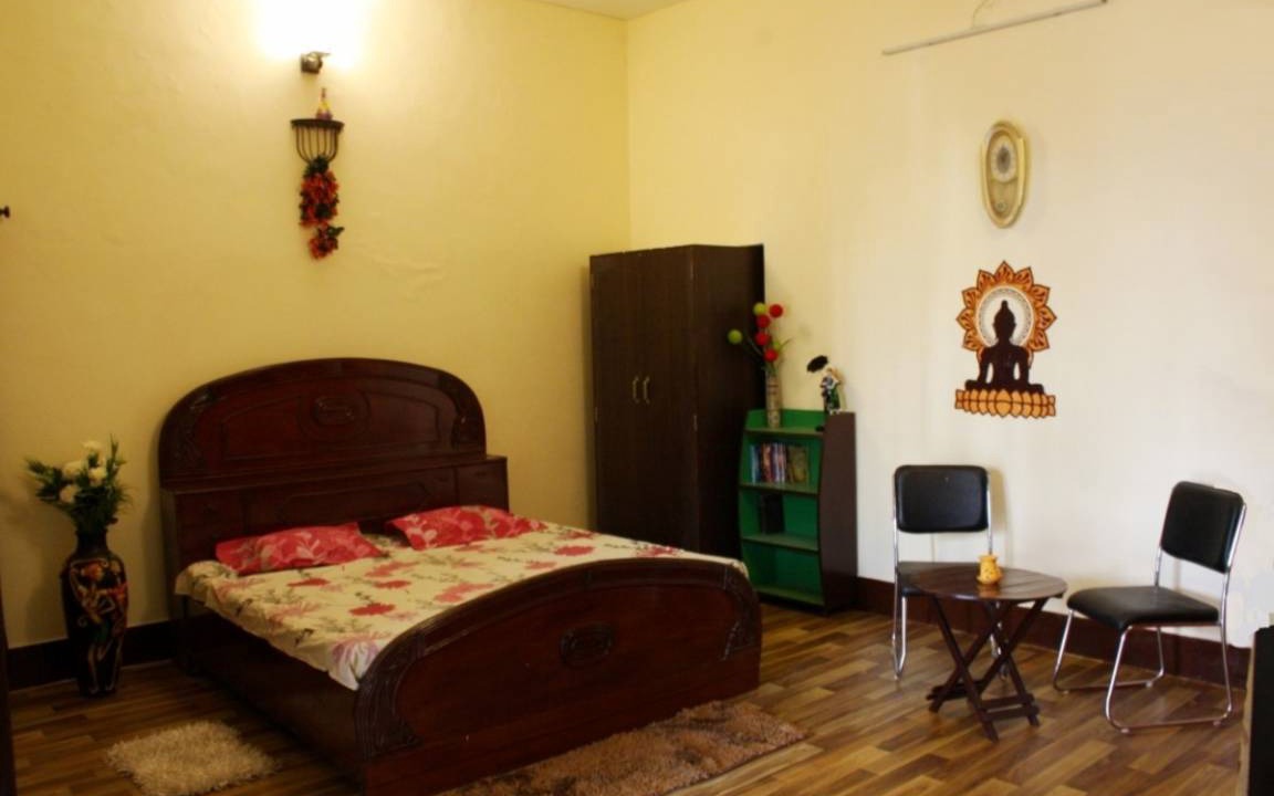 Varanasi Resort | Private room ∙ 4 guests