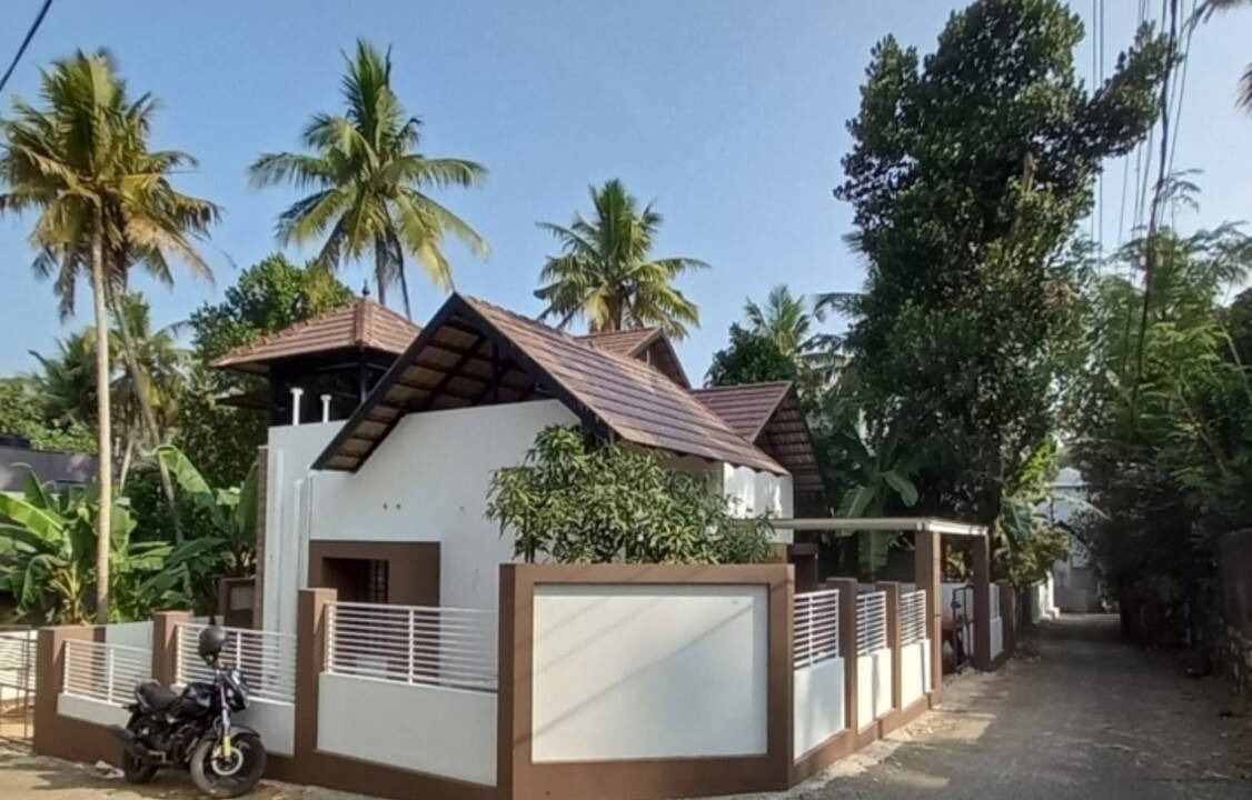 Nedumangad Resort | Private room ∙ 6 guests