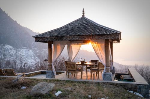 Nishat-Shalimar Resort | Qayaam Gah
