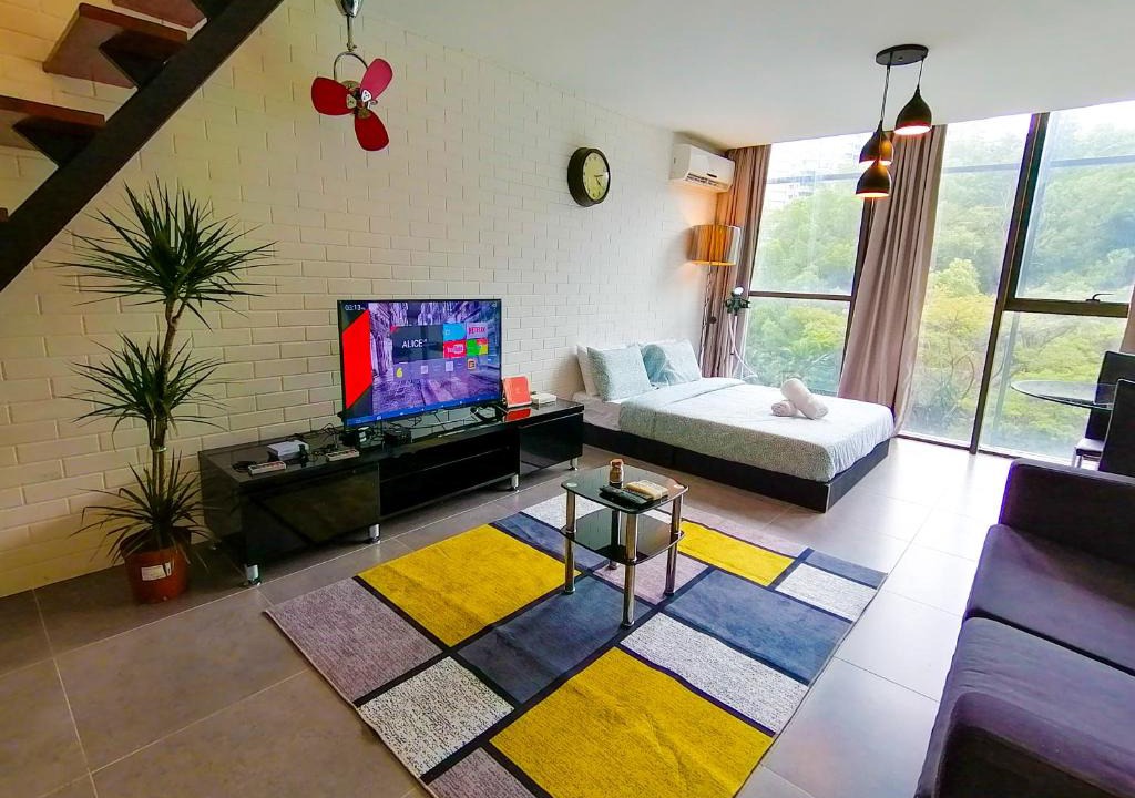 Damansara Perdana Hotel | QRAC DELUXE SUITE @ PETALING JAYA