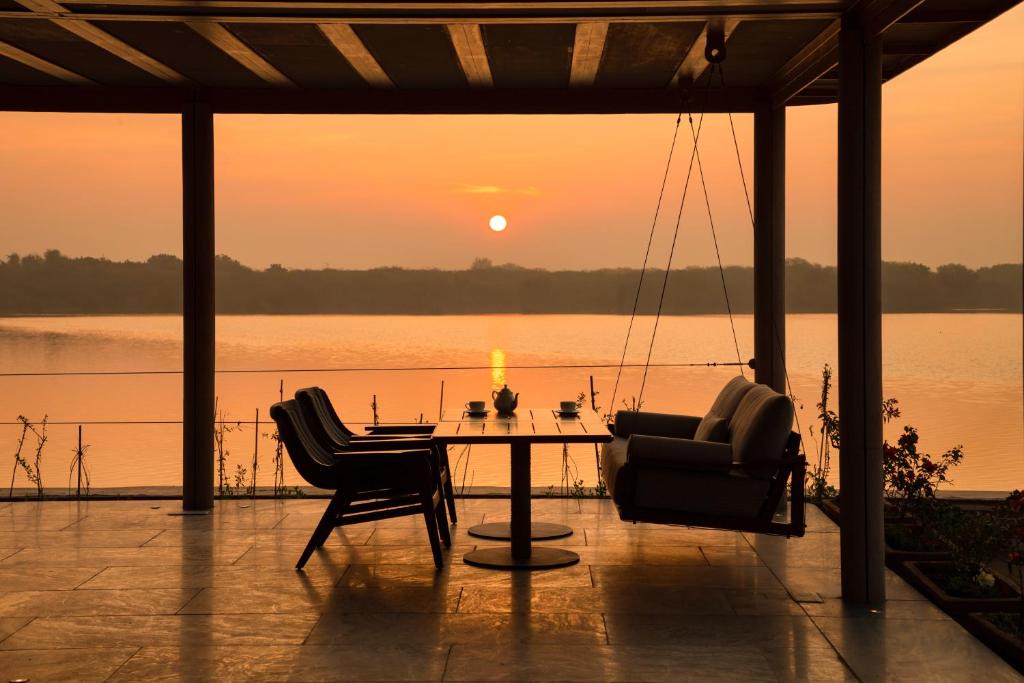 Pali Hotel | RAAS Chhatrasagar, Nimaj, District Pali