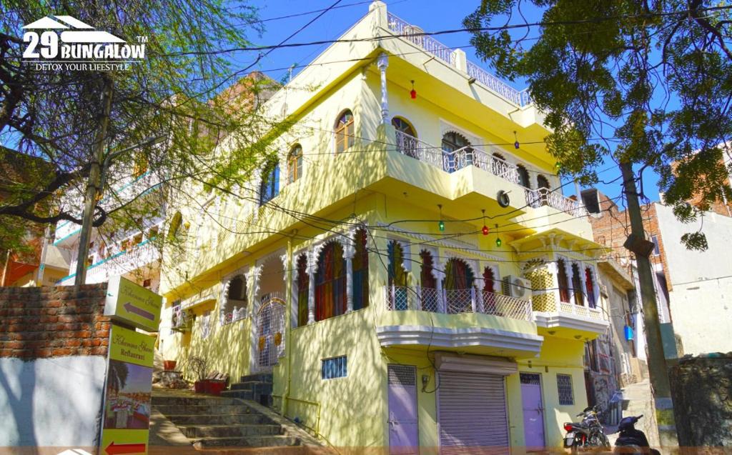 Lake Swaroop Sagar Villa | Rajkarn Boutique Villa by 29 Bungalow