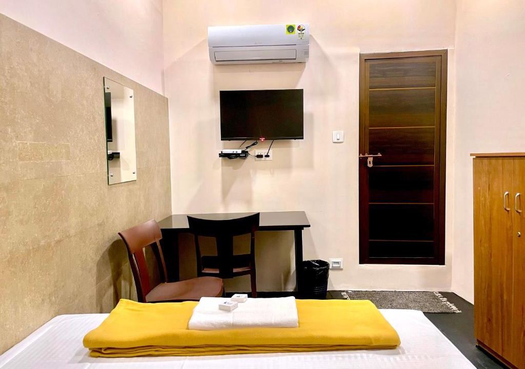 Kochi Hotel | Reach Residency