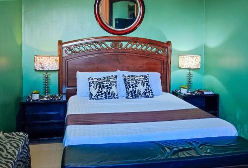Valencia Hotel | RedDoorz at Dream Haven Bed & Breakfast