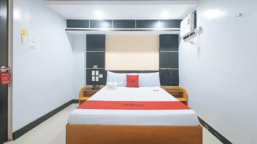 Alabang Hotel | RedDoorz at Ranchotel Alabang