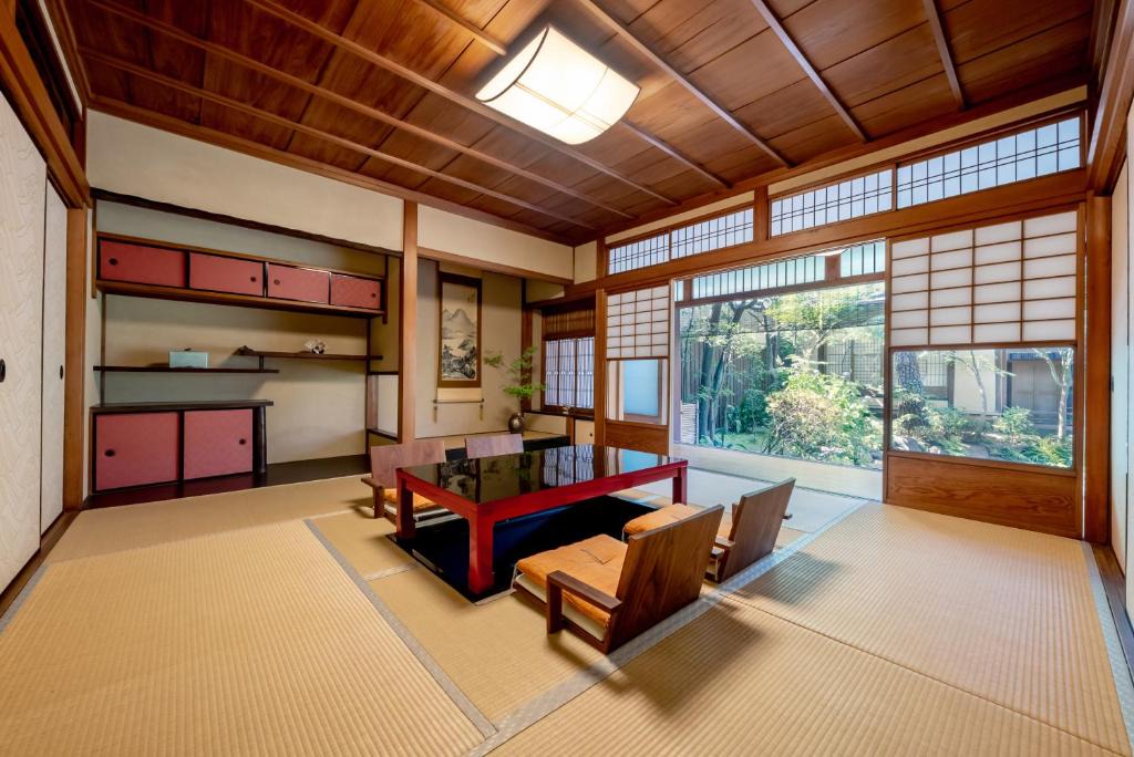 Nishijin House | RESI STAY Shinshinen