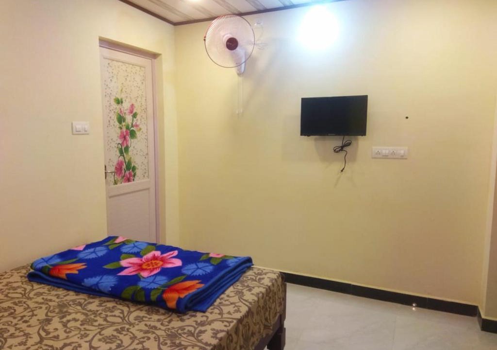 Valparai Apartment | Riverview 2 room appartment