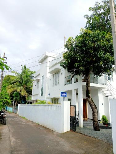 Aryad South Villa | Rohini Homestay & Serviced Villa-Explore Alleppy