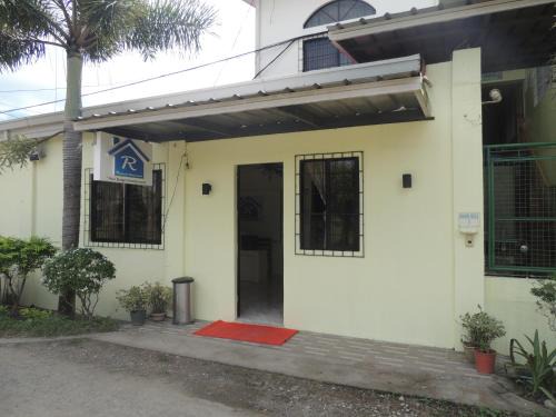 Jaro Hostel | Royale Hometel