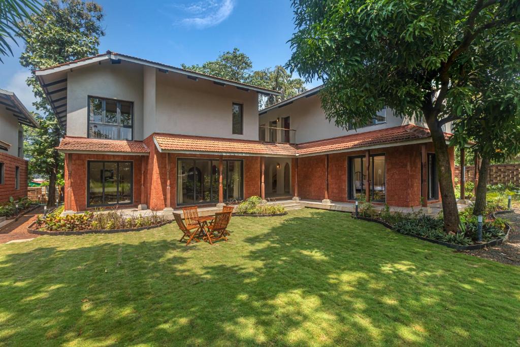 Murud-Harnai Villa | SaffronStays Amavi Beach House
