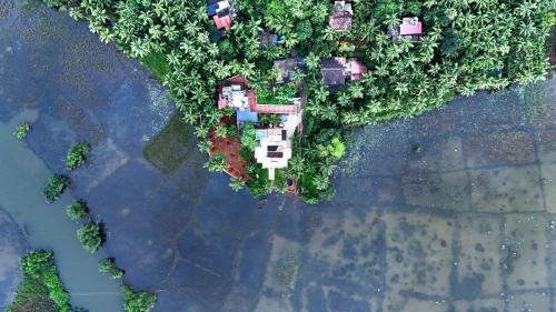 Hosdurg Villa | Samridhi Lake view