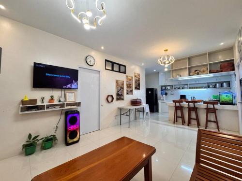 Sariaya House | SARIAYA QUEZON TRANSIENT HOUSE 3 bedroom