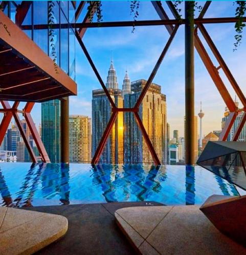 Kuala Lumpur City Centre Apartment | Scarletz Suites Klcc by Purple Orchid