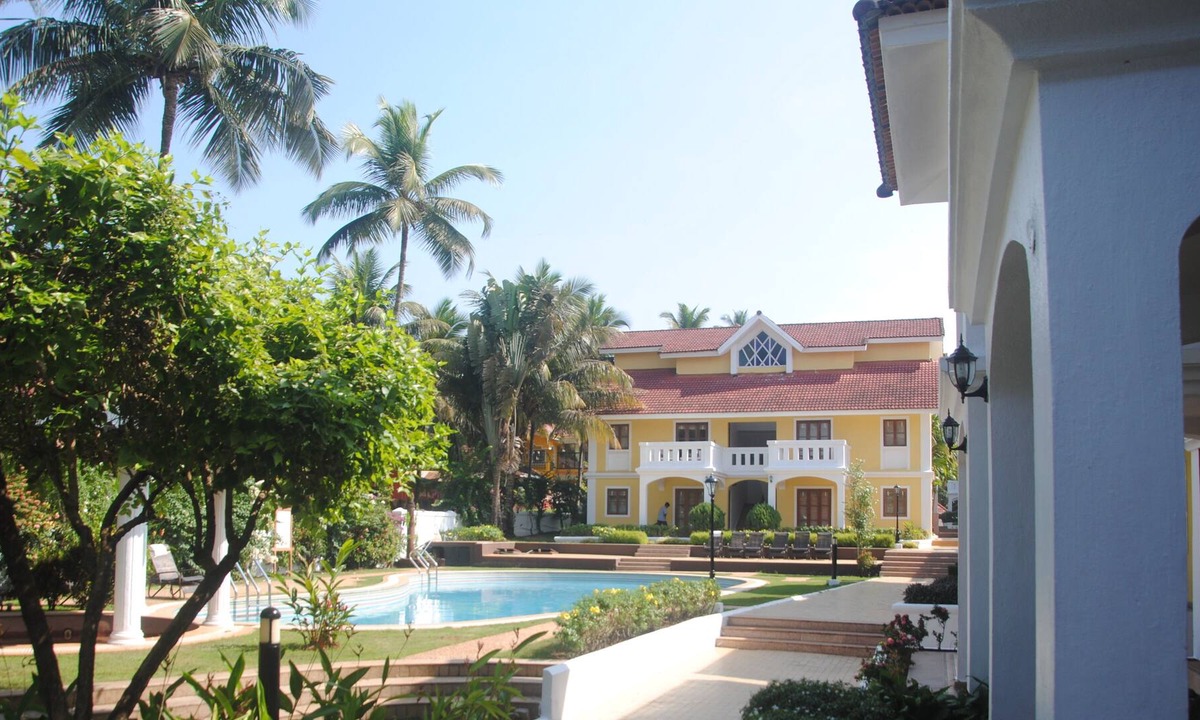 Betalbatim Apartment | Sea Breeze Luxury 2 BHK apartment,Betalbatim, Goa.