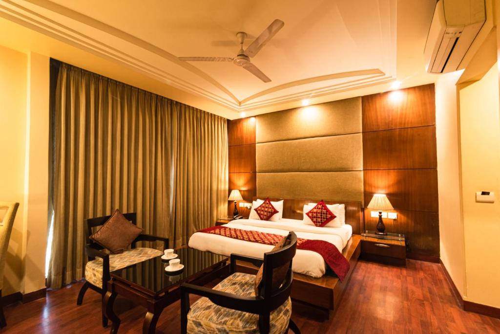 New Delhi Hotel | Shubham Vilas