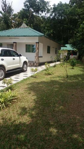 Devikolam Villa | Skyfall Villa