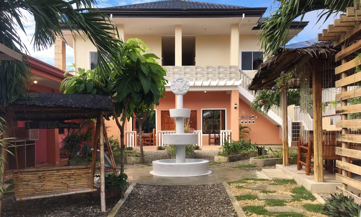 Santa Fe House | SMAK's Apartment - Master Bedroom | Bantayan Island | Santa Fe