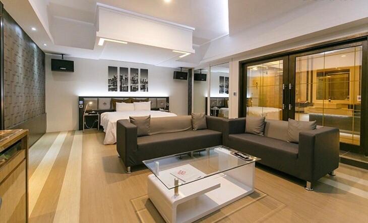Taoyuan District Hotel | Soho Motel