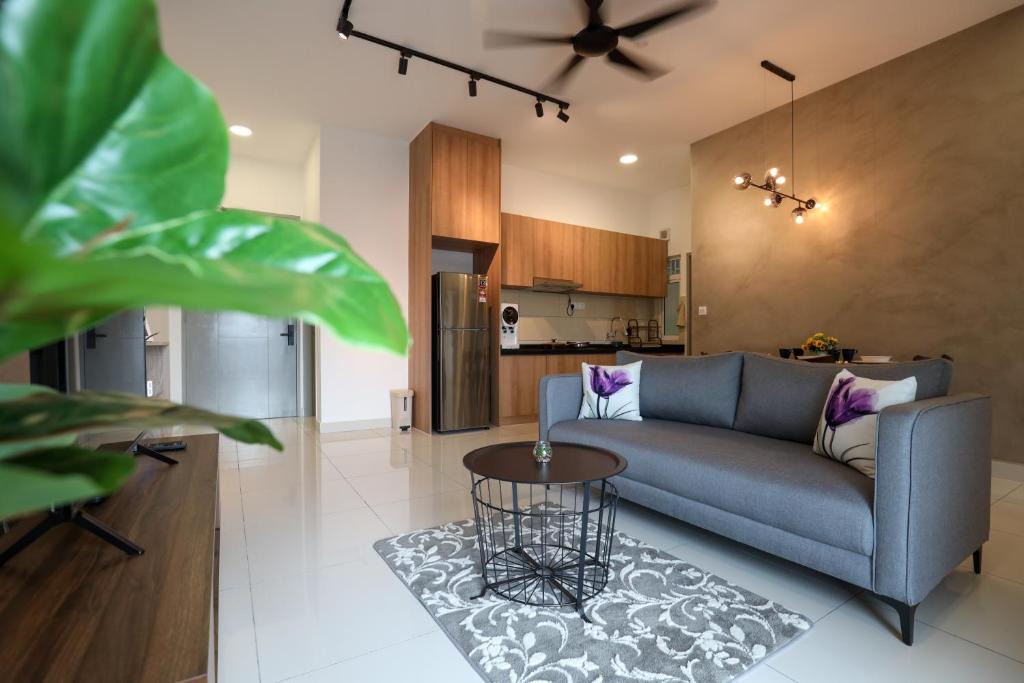 Titiwangsa Sentral Apartment | Spacious 3-bedroom condo for 5 Pax @ Titiwangsa Sentral KL