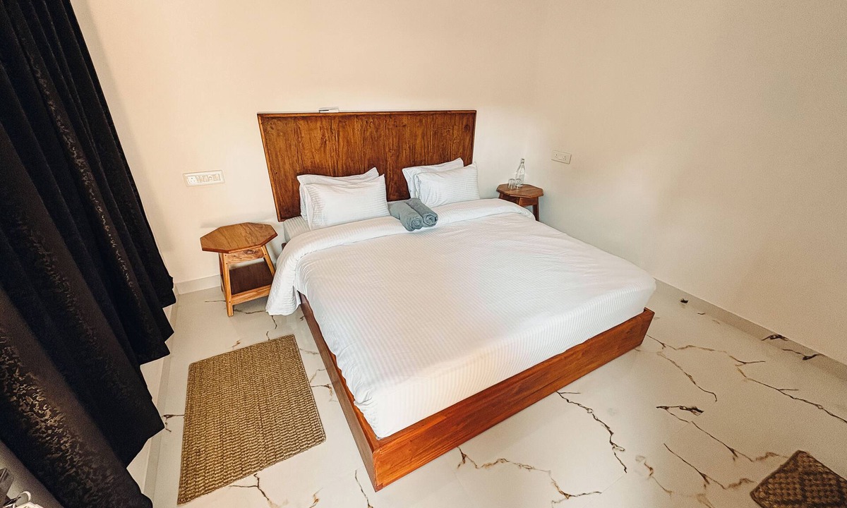 Edava Villa | Spacious 6-bedroom villa with AC, WiFi in tranquil Varkala