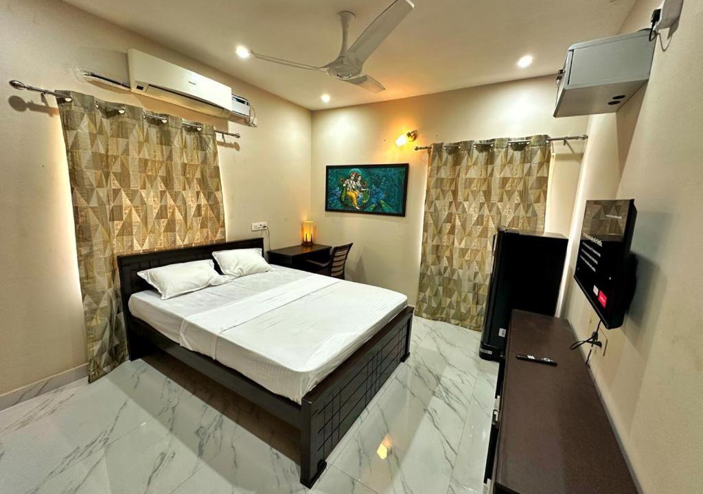 Mothilal Nagar Apartment | Sri Apt Homestay Cozy Studio 2 Guests