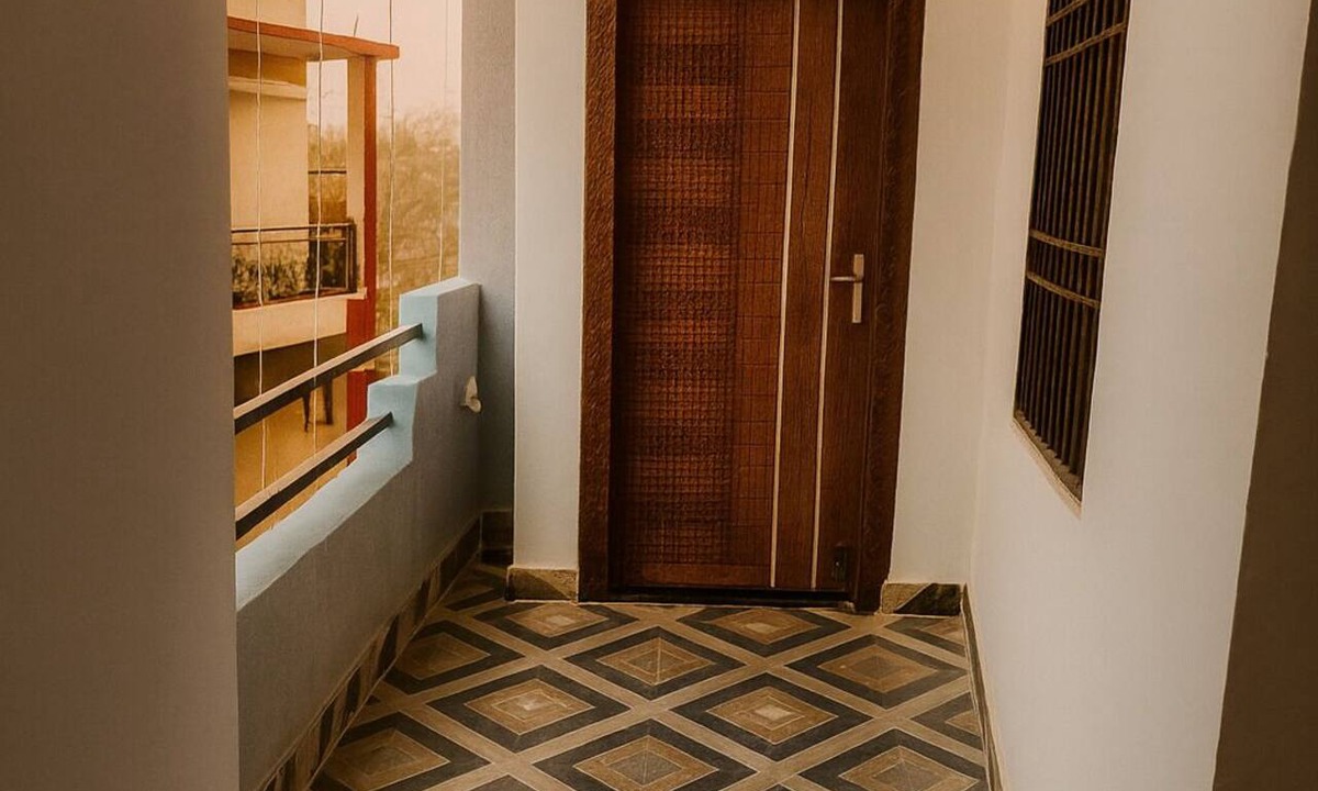 Ranchi Bed & Breakfast | SRT Homes